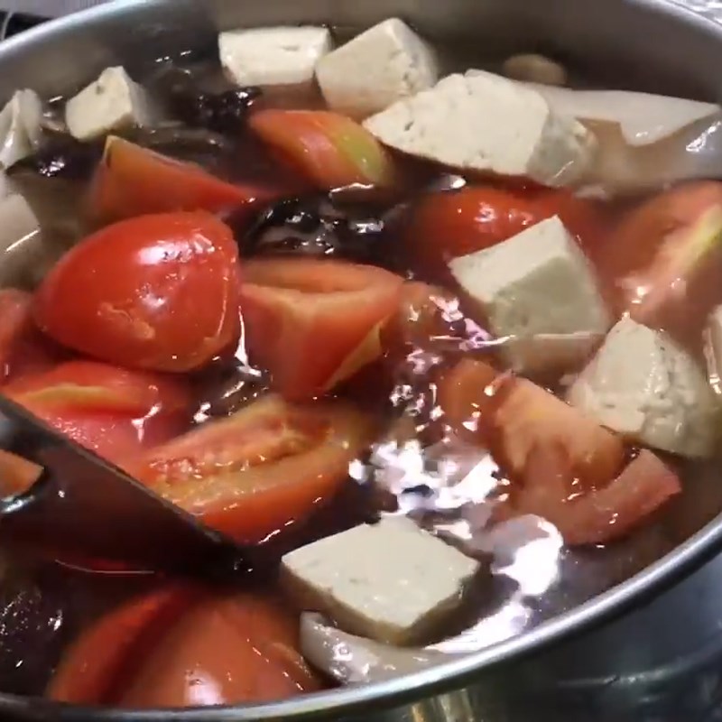 nấu canh măng chua mọc chay